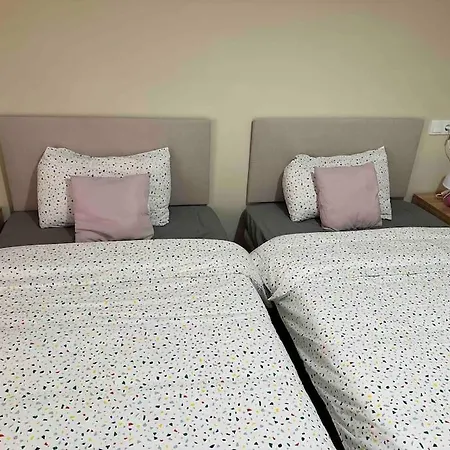 아파트 Con Vistas A La Montana